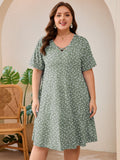 SHOWMALL Women's Plus Size Casual Dress with Pockets, Criss Cross V-Neck Soft Short Sleeve Sundress, Cozy Comfort Loungewear for Daily Wear