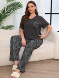 SHOWMALL Women's Plus Size Pajama Set 2 Piece Loungewear Set Sleepwear for Spring Summer Fall, Short Sleeve Top and Printed Long Pants with Side Pockets