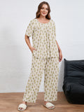 SHOWMALL Women's Plus Size Printed 2 Piece Outfit Set, Soft Bloom Scoop Neck Short Sleeve Top and Pocket Pants, Floral Print Lounge & Sleepwear